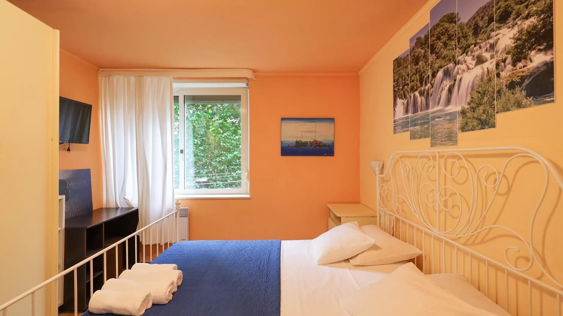 Zorica - 2 Bedroom Apartment In City Centar Zadar